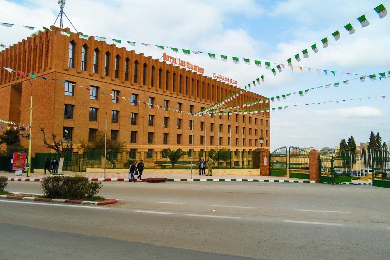 Hotel Les Zianides Tlemcen Exteriér fotografie